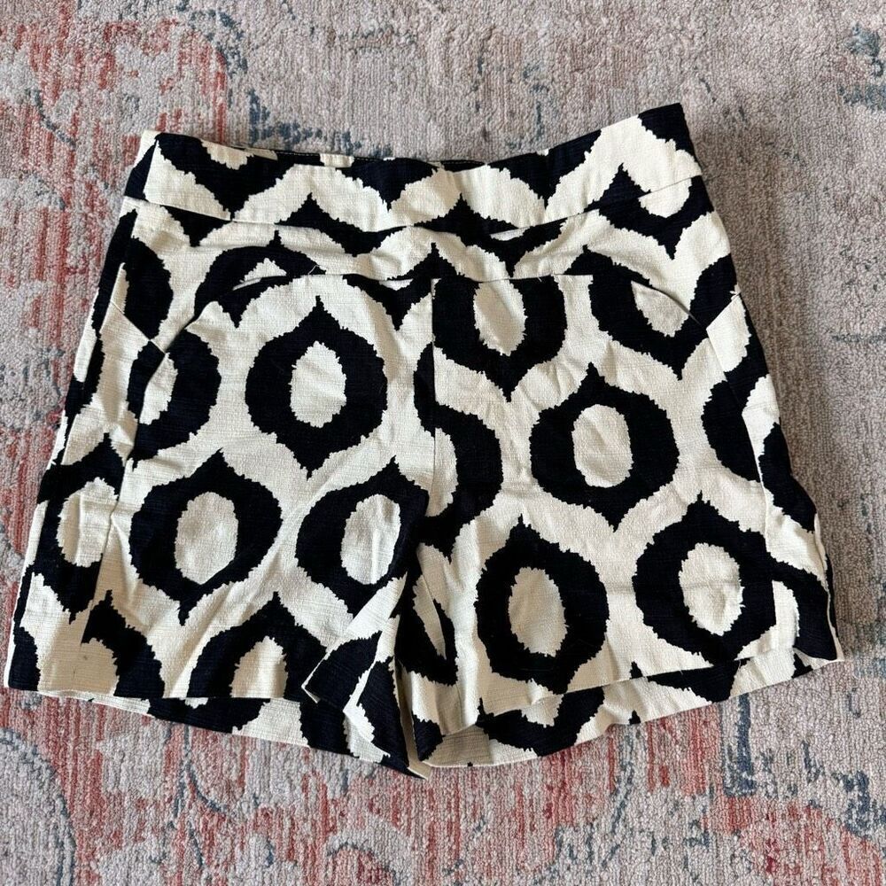 Cartonnier Anthropologie Black and Cream Pattern Shorts